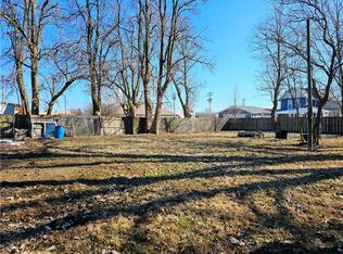 202 & 204 W Jefferson St, Toledo, IL 62468