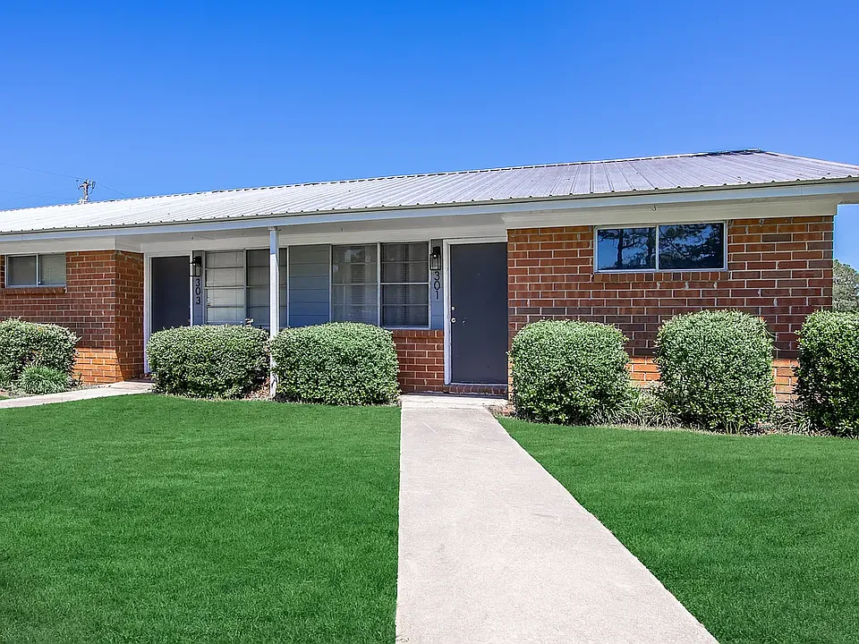 Stonegate Apartments