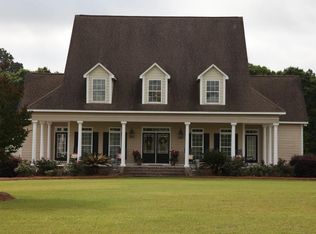 254 Hunters Way, Moultrie, GA 31788