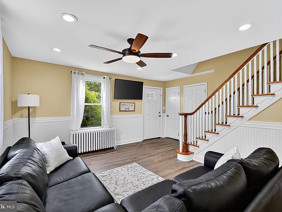 5th image of 1115 Bridgeboro Rd