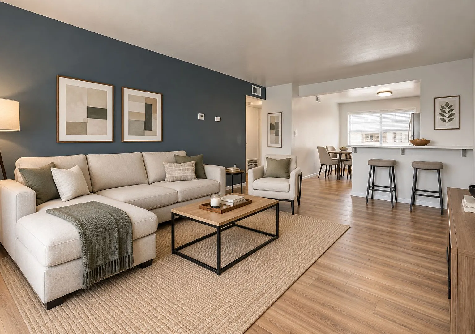 405 Grand Canyon Blvd — Photo 1