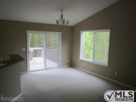 4th image of 13472 Carpenter Way