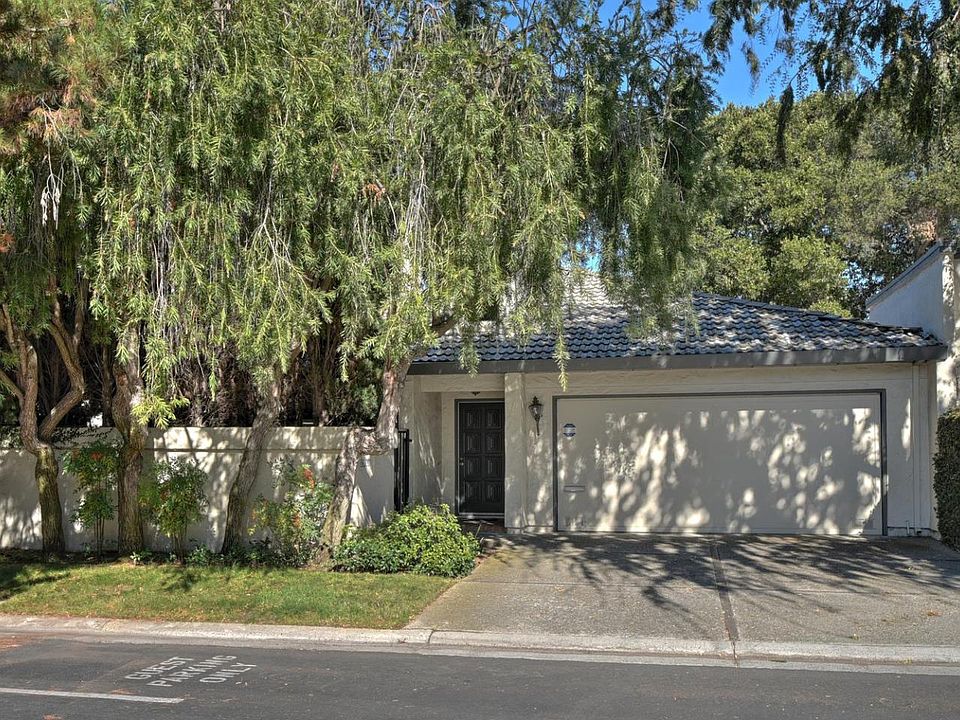 1st image of 4007 Villa Vis