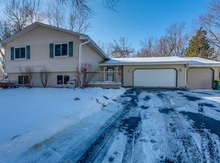 9140 66th Cir N, Brooklyn Park, MN 55428