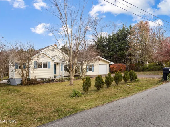 5110 Montrose Rd, Knoxville, TN 37918