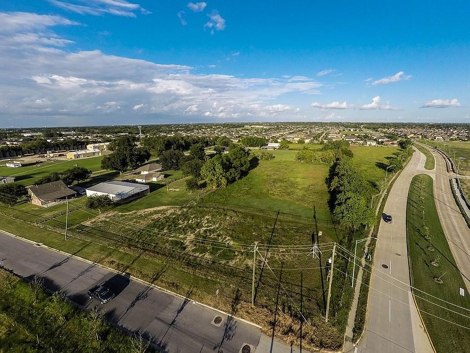 1st image of 8612 Catalina Ln