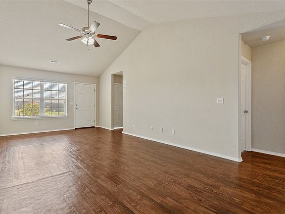 3rd image of 3645 Alliance Dr