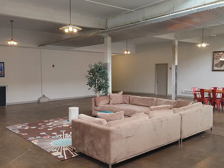 Nashcar Lofts — Photo 11