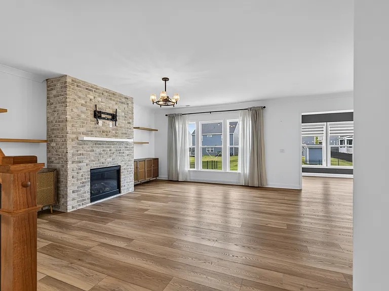 12216 Hollinhope Dr — Photo 17