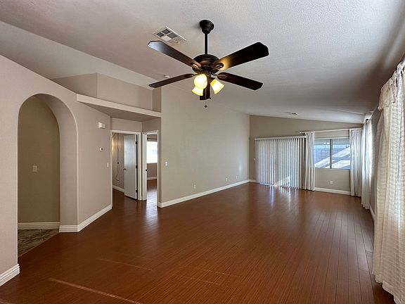 4th image of 4296 Sky Sands St