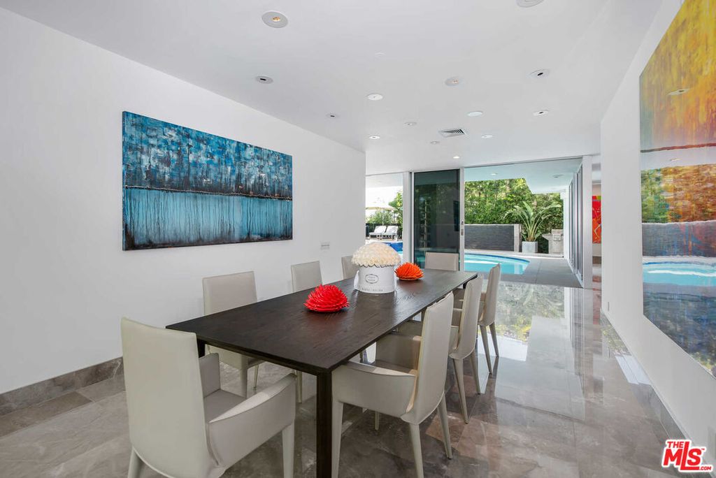 1250 Angelo Dr, Beverly Hills, CA - More