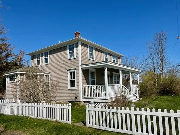 545 Center Rd, Block Island, RI 02807