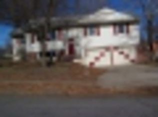 6808 E 136th St, Grandview, MO 64030