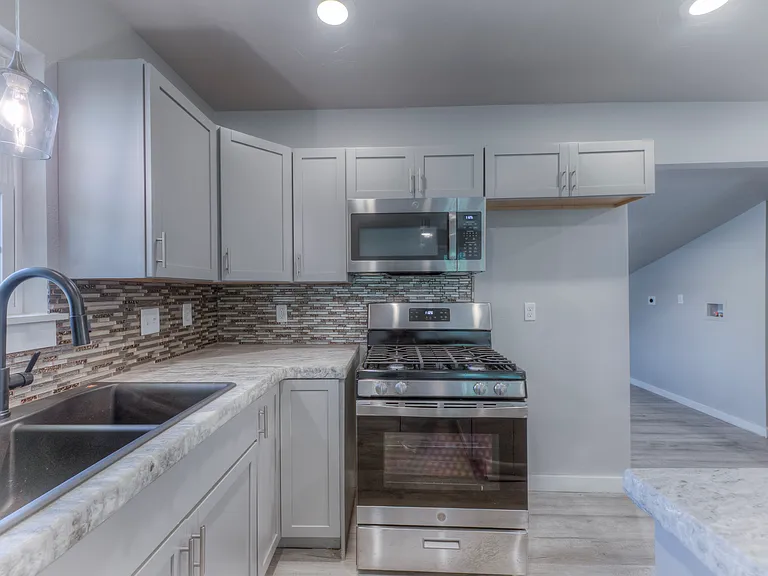 3923 N Lansing Ave — Photo 3