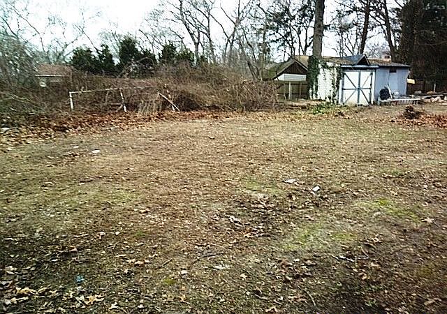 2nd image of 69 Spring Garden Rd
