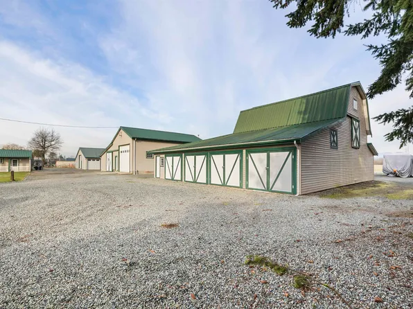 22285 64th Ave, Langley, BC V2Y 2N8