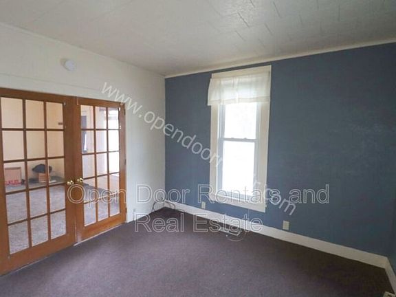 4th image of 419 W Mitchell St