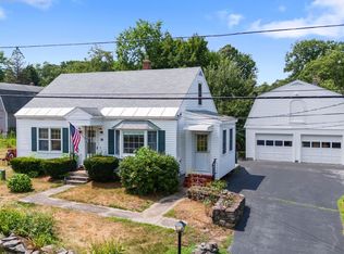 28 Libbey St, Manchester, NH 03102