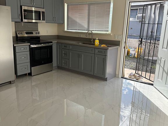 2nd image of 99-420 Aiea Heights Dr