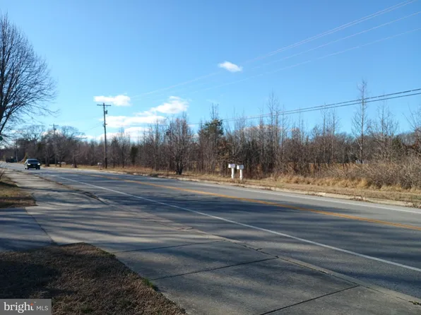 Davis Rd, Waldorf, MD 20603