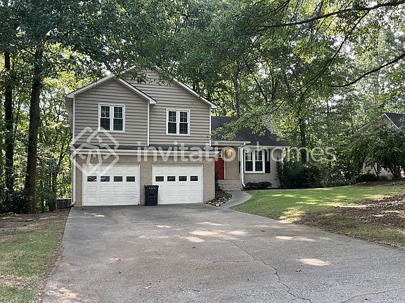 2nd image of 1362 Willowbrook Dr SW