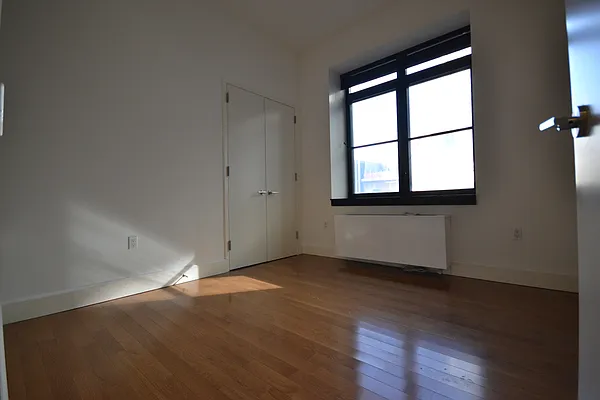 Rented by Bold New York | media 51
