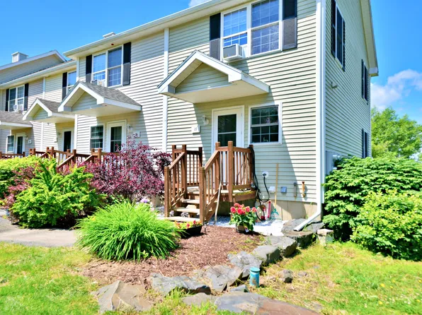 25 River Village Drive #25, Milford, ME 04461