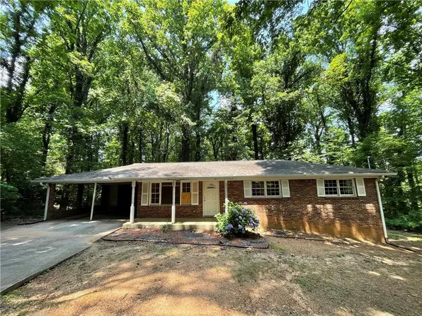 6106 Oak Hill Dr SW, Austell, GA 30168