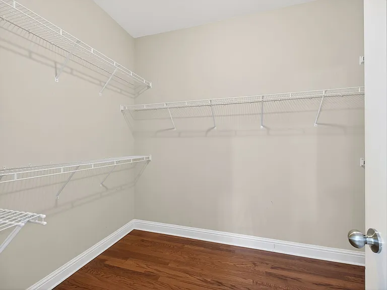 2935 Whitfield Ave — Photo 11