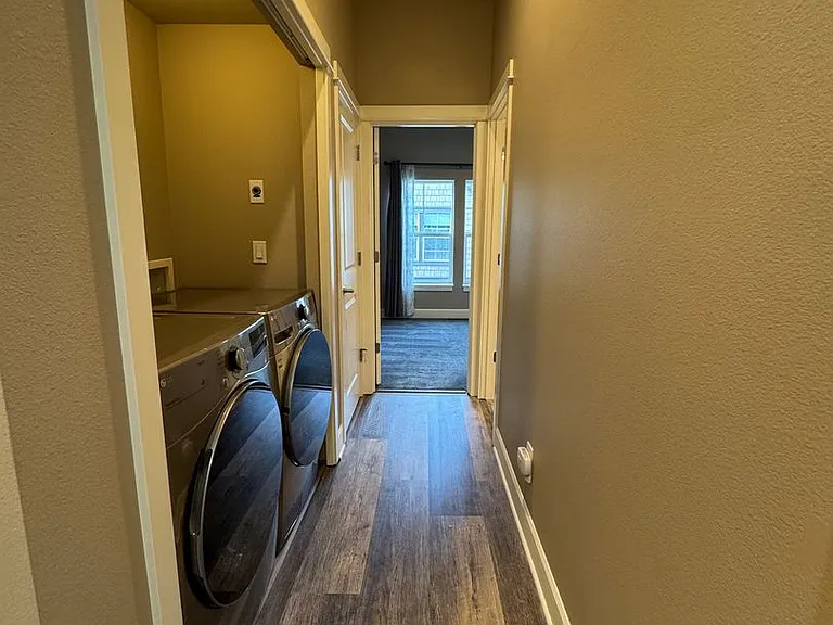 2632 SW Myrtle St — Photo 23