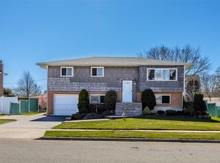 37 Evergreen Avenue, Bethpage, NY 11714