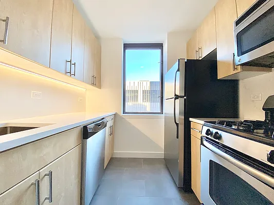 Rented by The Dermot Realty Management Company | media 8