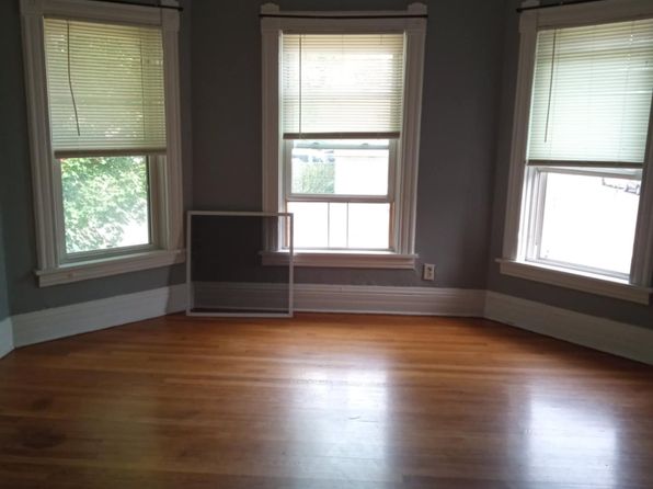 711 Kirkpatrick St #2