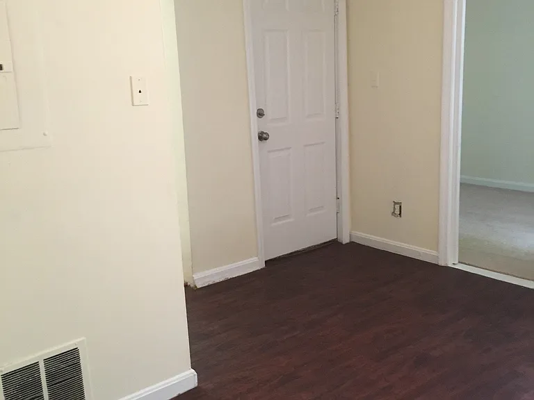 4 Gates St #3R — Photo 10