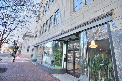 103 W Main St Photo 1