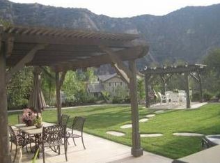 26 Whispering Willow Ct, Azusa, CA 91702