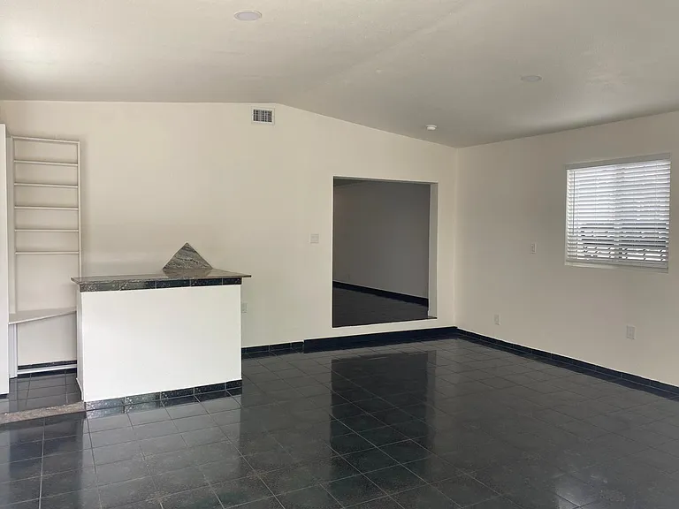 115 Cortland Cir #1 — Photo 12