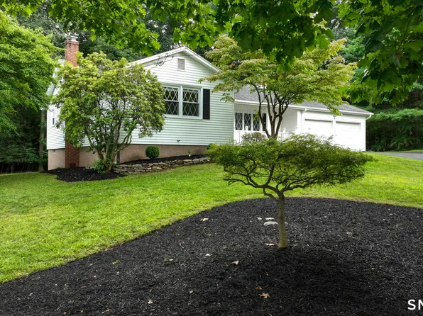 142 Indian Hill Trail, Glastonbury, CT 06033