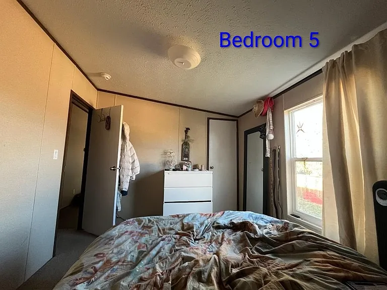 1140 Terry St — Photo 16
