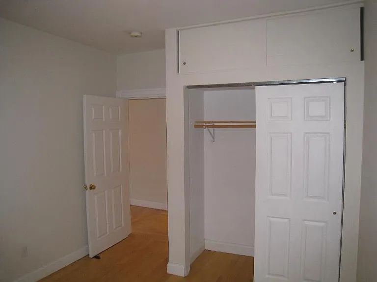 68 Phillips St #5 — Photo 16