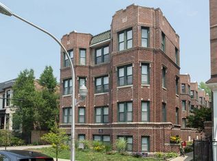 3845 N Greenview Ave #S2, Chicago, IL 60613