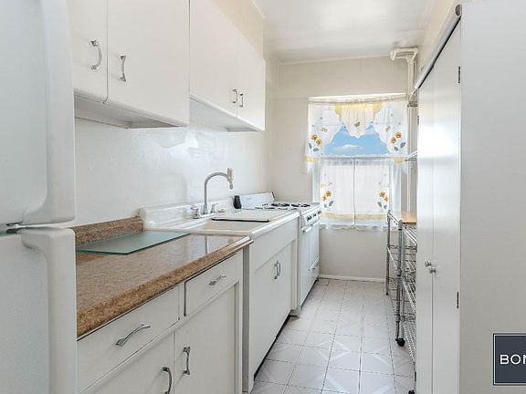 5th image of 385 W 145th St #14A4