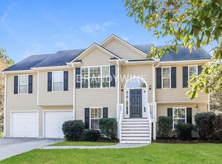 210 Jenna Ln, Dallas, GA 30157