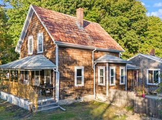 4 Walnut St, Assonet, MA 02702