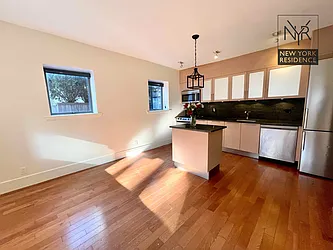 Rented by New York Residence