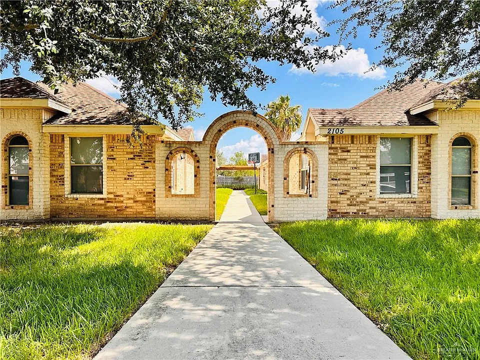 2105 W Western Dr #2