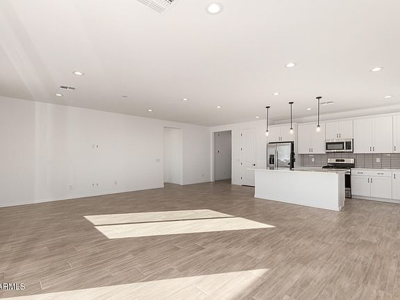 3rd image of 5423 W MANZANITA Drive