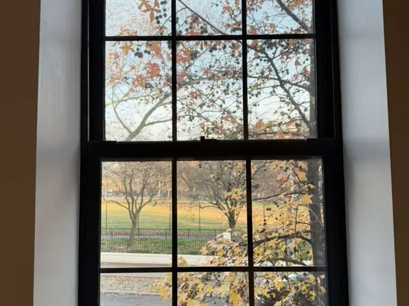 362 Rochester Avenue image 7 of 11