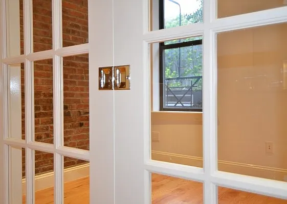 Rented by Compass | media 8