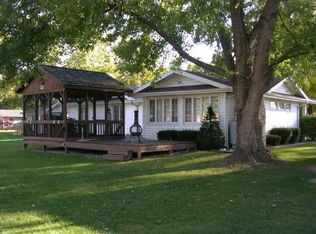 2970 N Bay View Rd, Angola, IN 46703